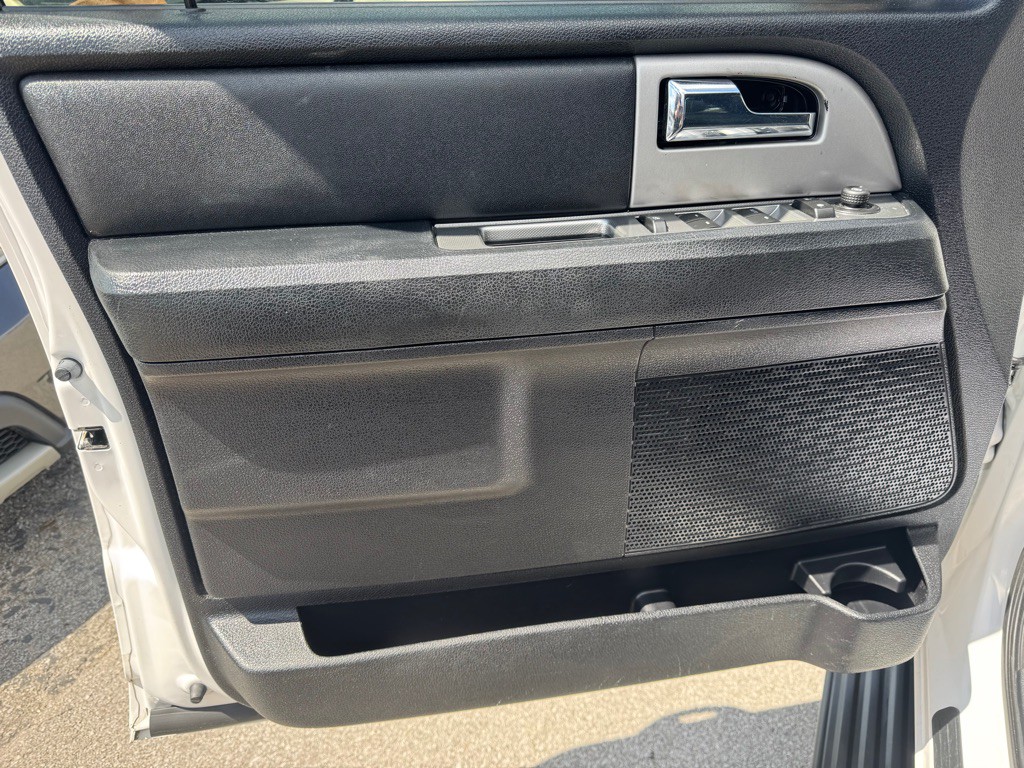2017 Ford Expedition Image 13