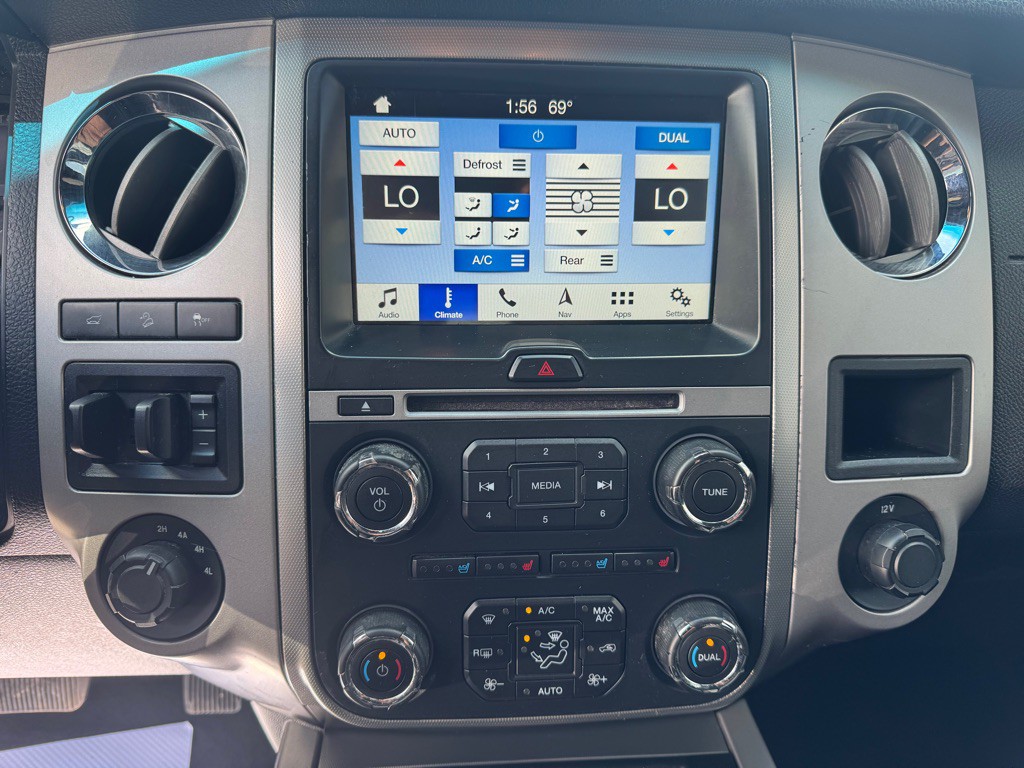 2017 Ford Expedition Image 18
