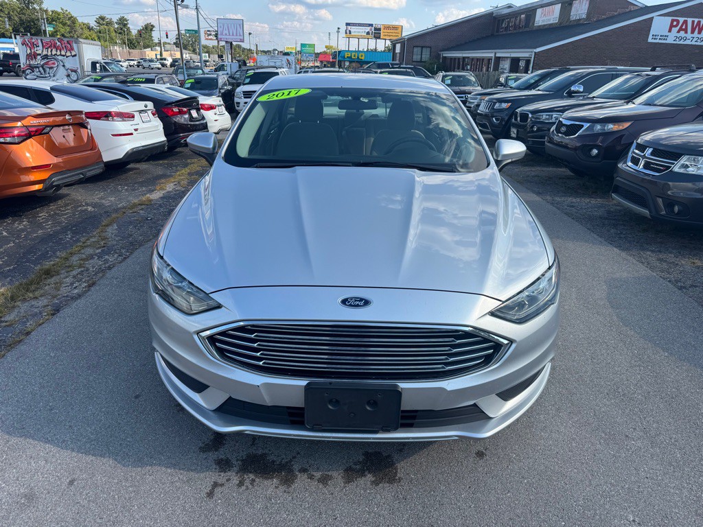 2017 Ford Fusion Image 2