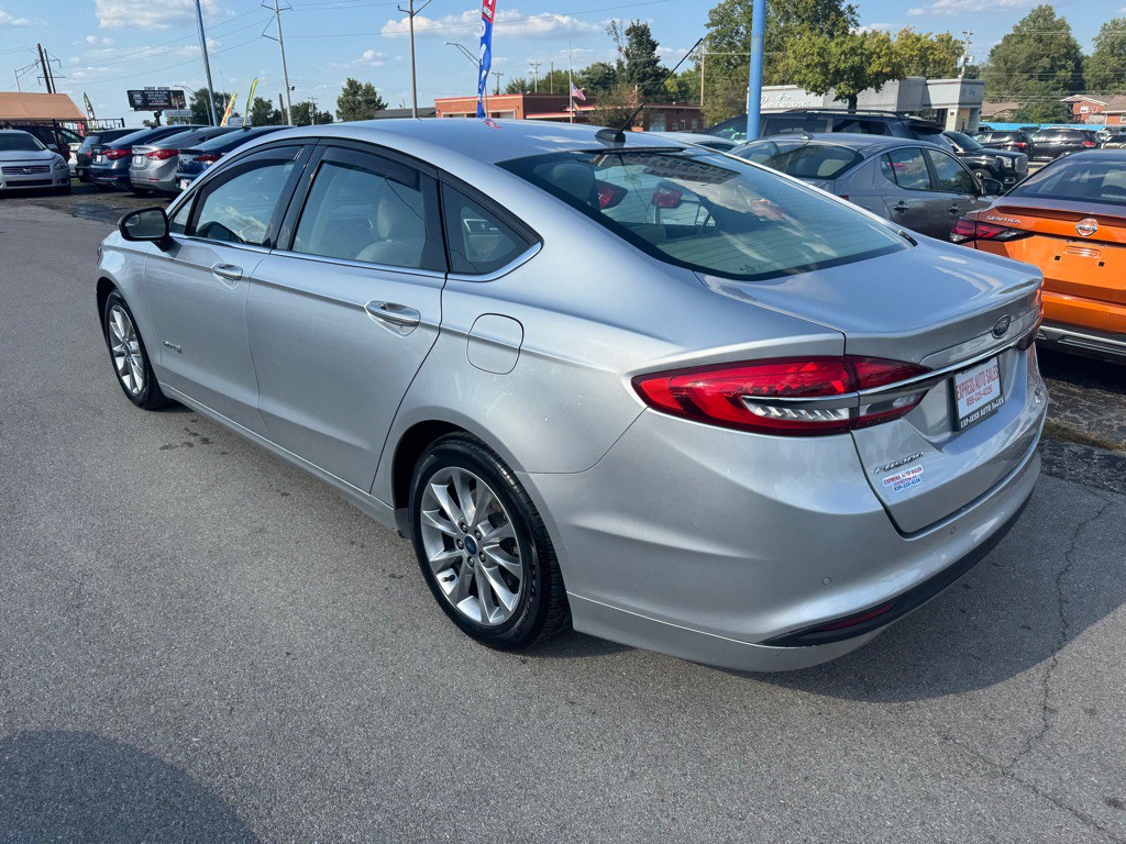 2017 Ford Fusion Image 7