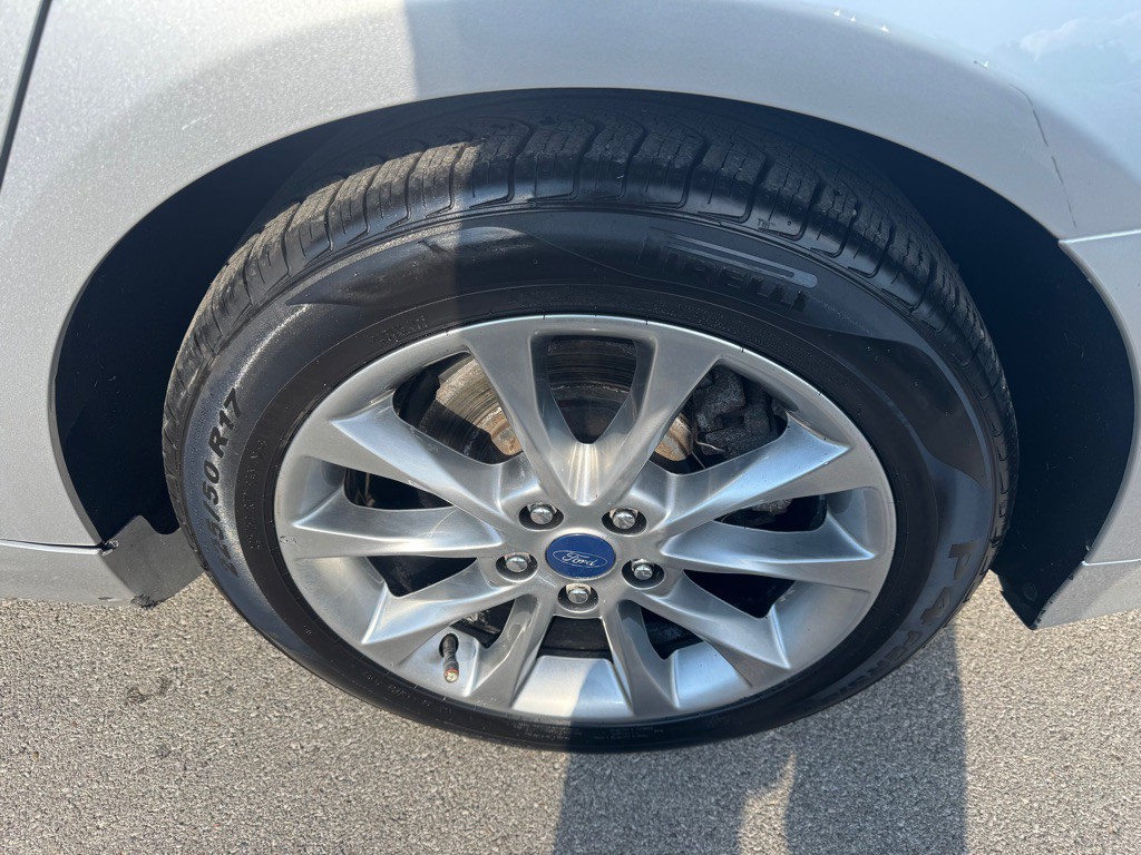 2017 Ford Fusion Image 10