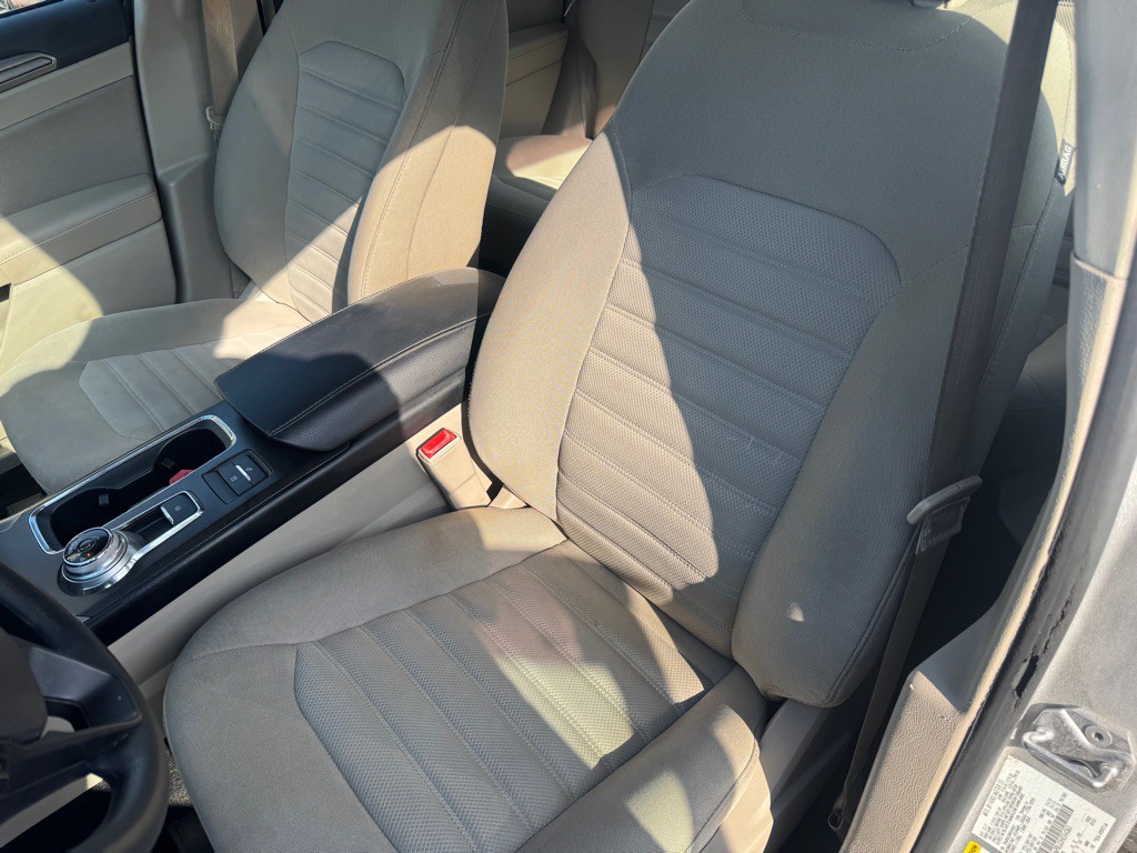 2017 Ford Fusion Image 13