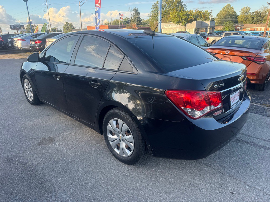 2015 Chevrolet Cruze Image 7