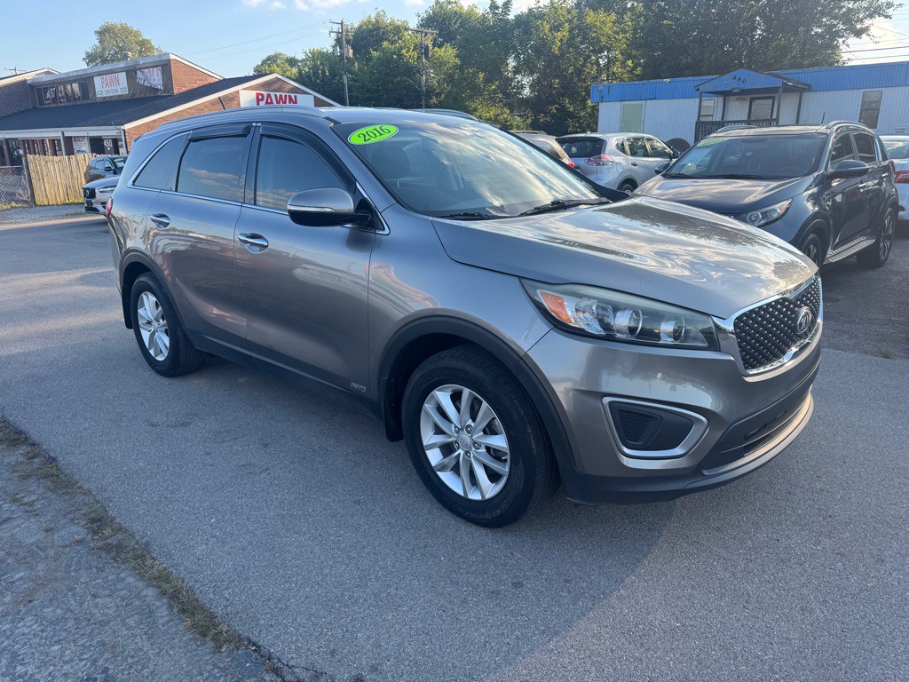 2016 Kia Sorento Image 4