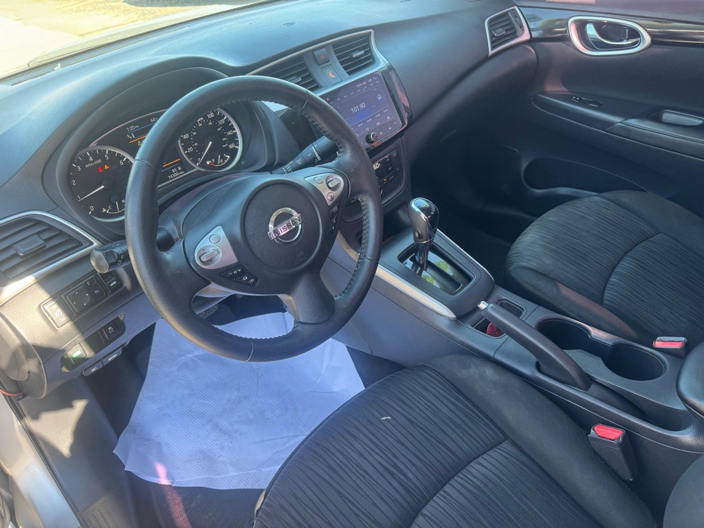 2019 Nissan Sentra Image 14