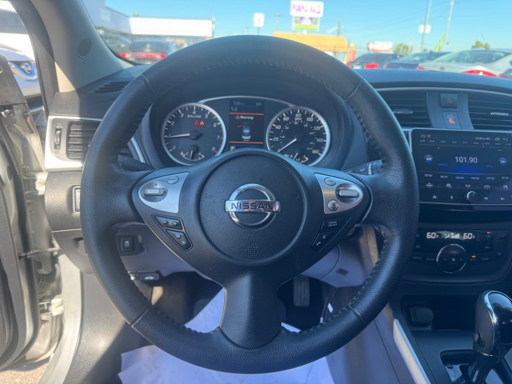 2019 Nissan Sentra Image 15