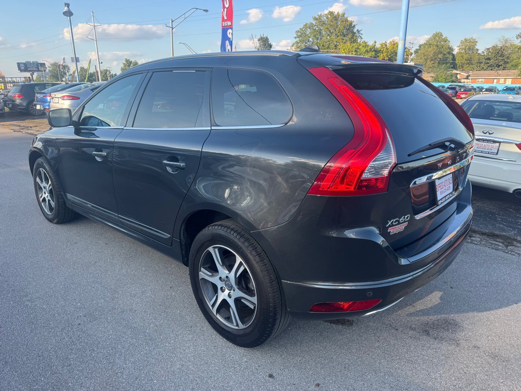 2015 Volvo XC60 Image 7