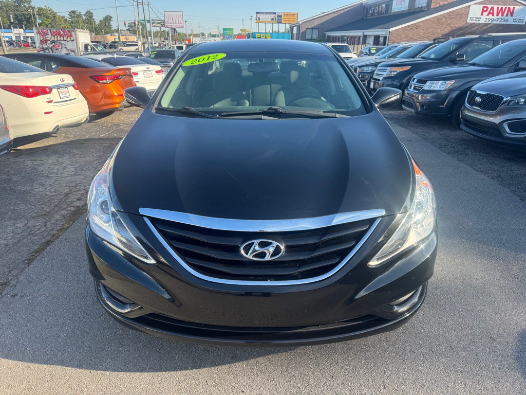 2012 Hyundai Sonata Image 2