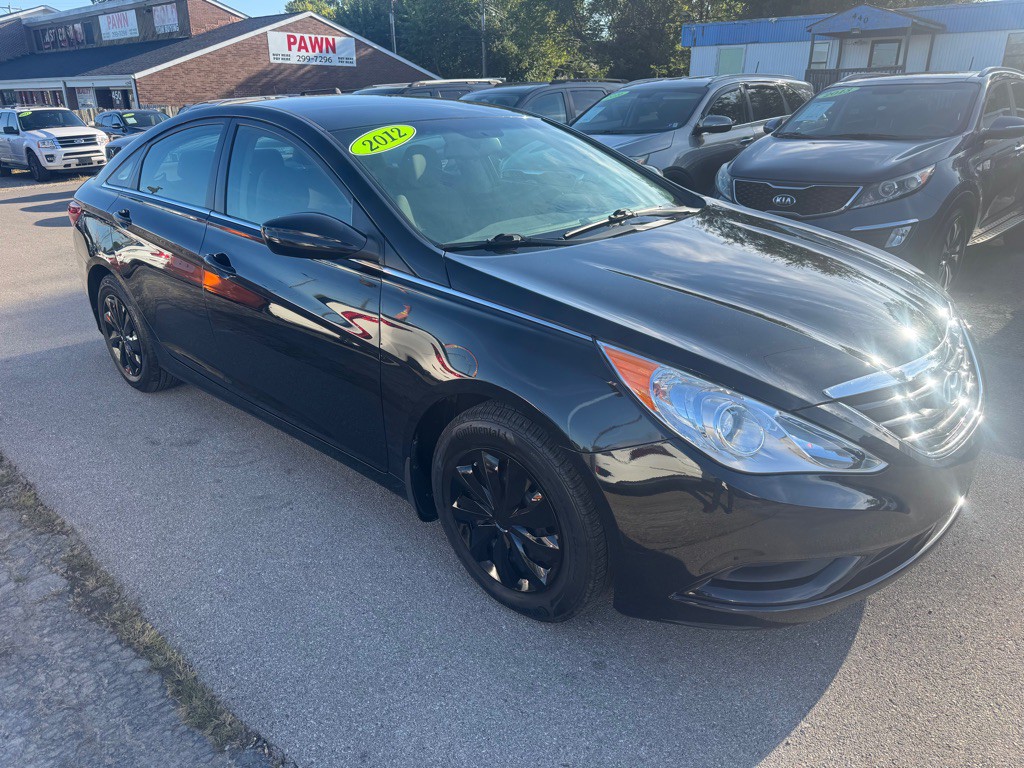 2012 Hyundai Sonata Image 3