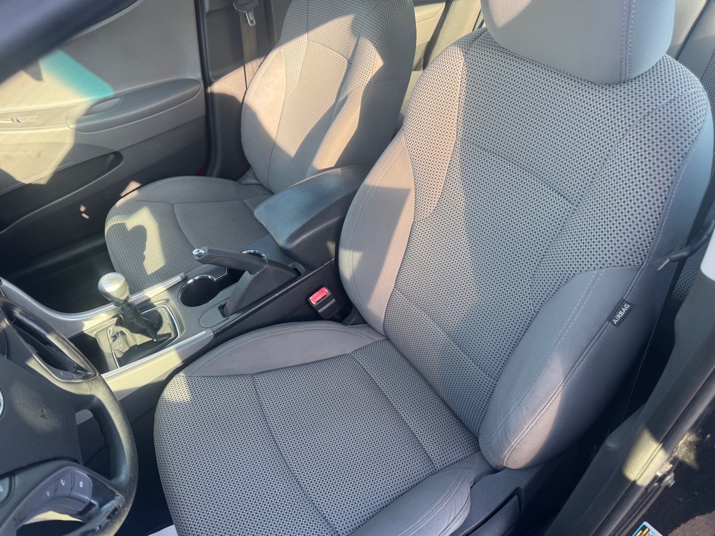 2012 Hyundai Sonata Image 11