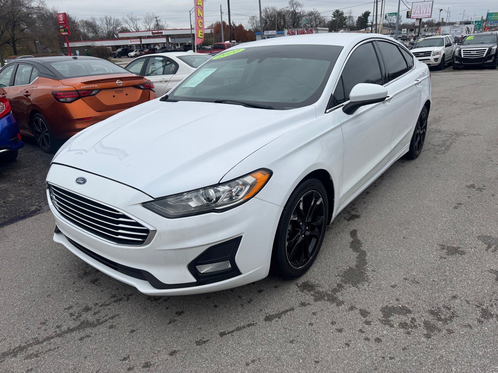 2020 Ford Fusion Image 1