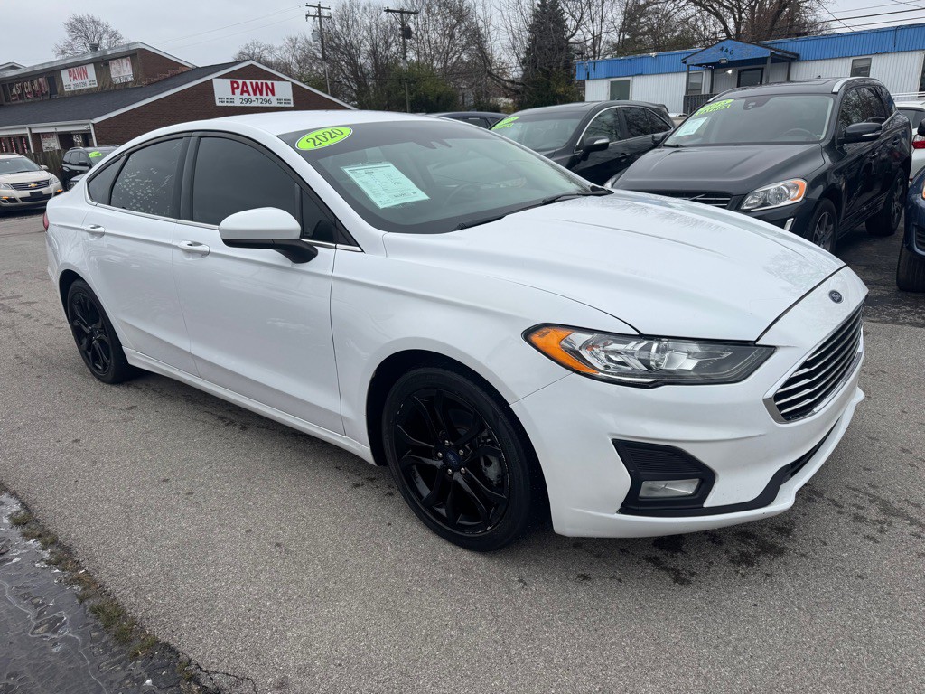 2020 Ford Fusion Image 3