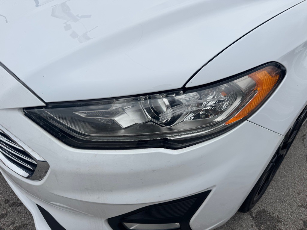 2020 Ford Fusion Image 7