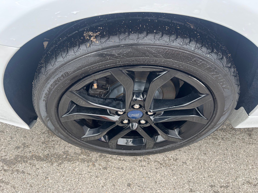 2020 Ford Fusion Image 9