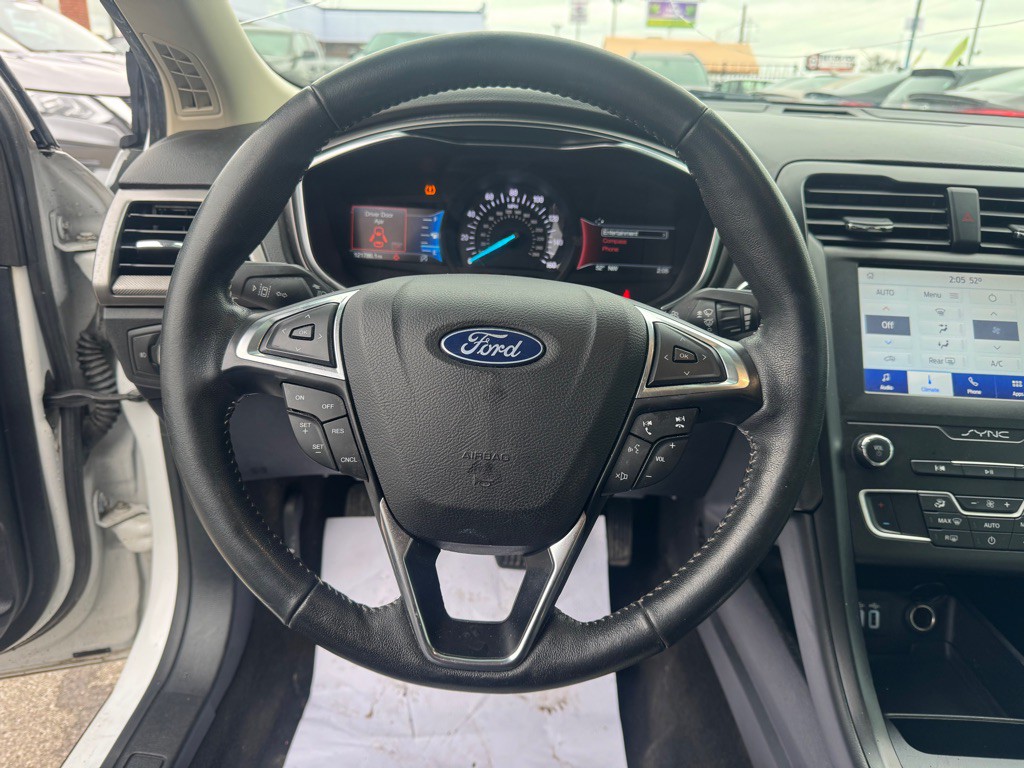 2020 Ford Fusion Image 14
