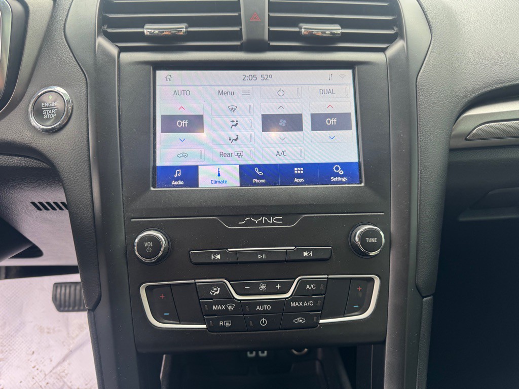 2020 Ford Fusion Image 15