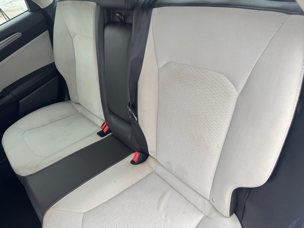 2020 Ford Fusion Image 22