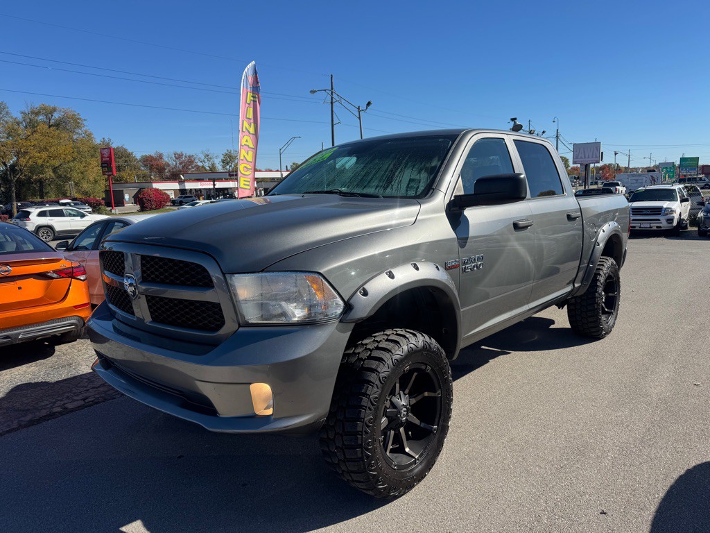 2013 RAM 1500 Image 1