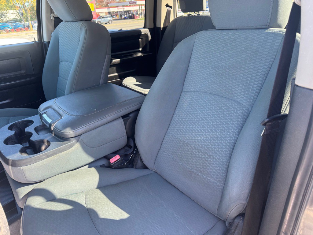 2013 RAM 1500 Image 11