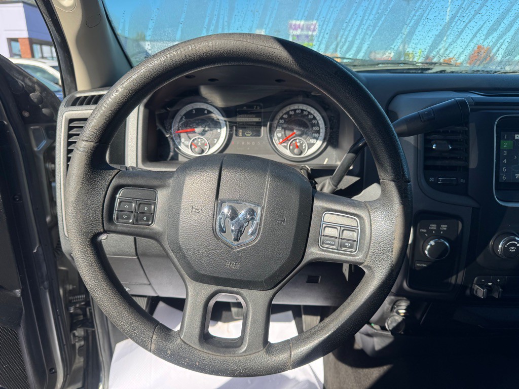 2013 RAM 1500 Image 13