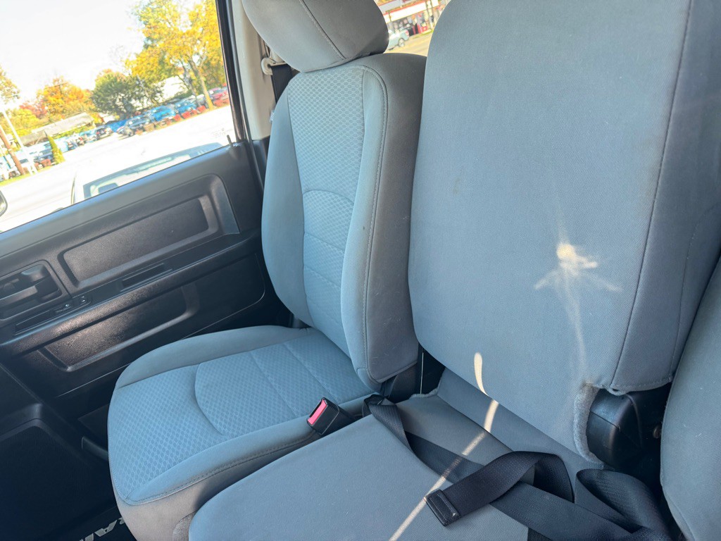 2013 RAM 1500 Image 16