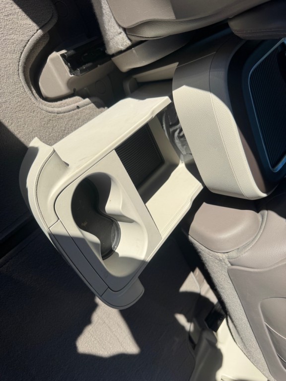 2017 Chrysler Pacifica Image 29