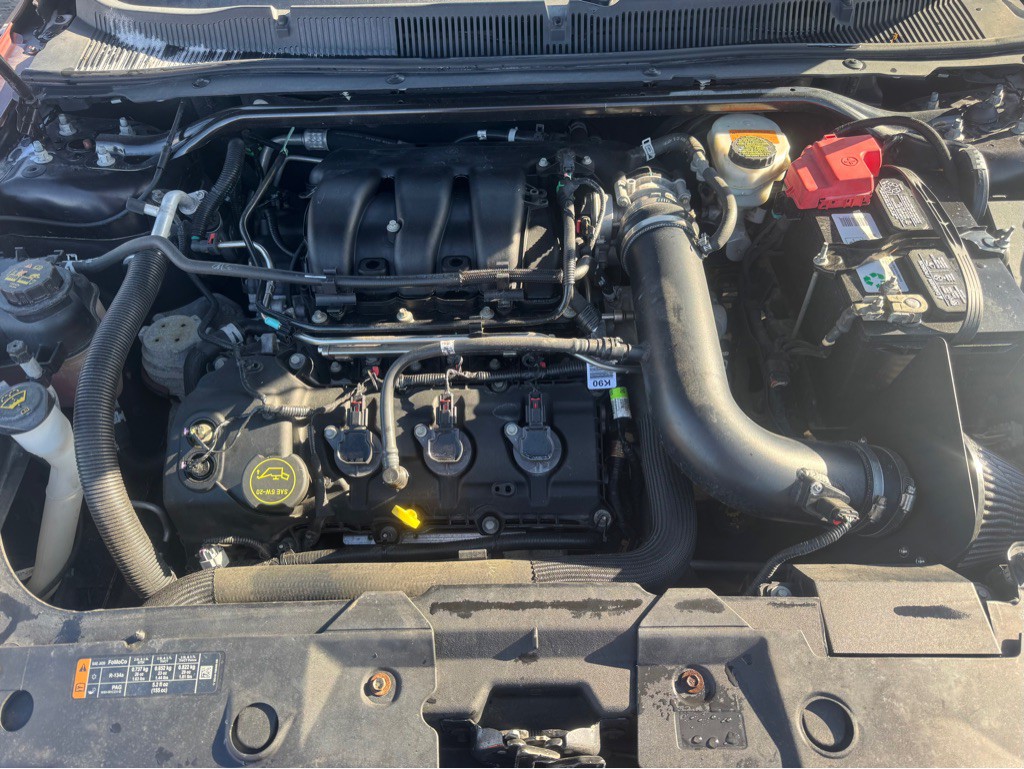 2015 Ford Taurus Image 20