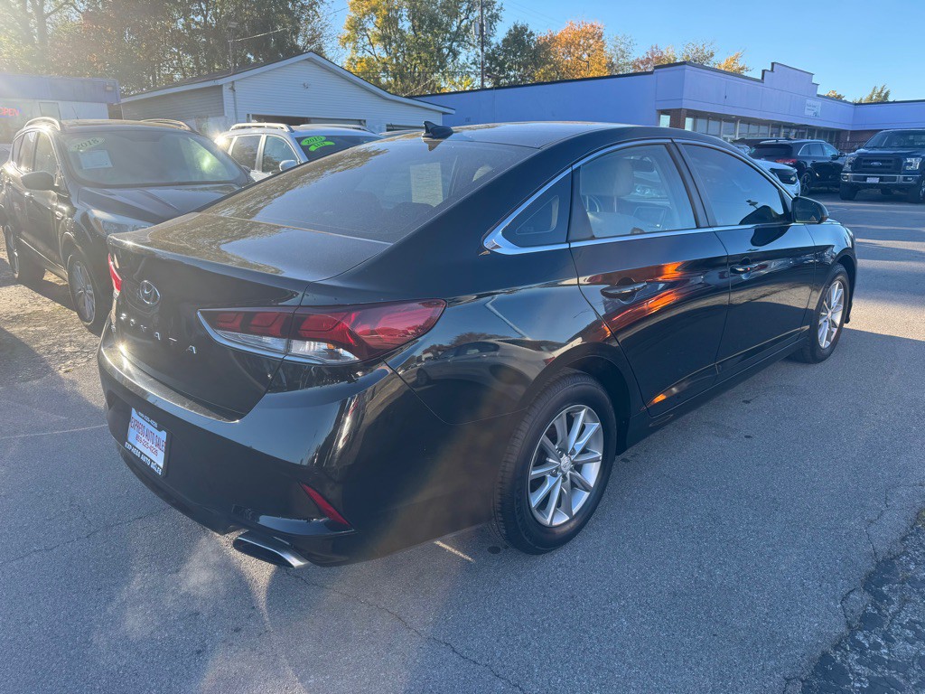 2018 Hyundai Sonata Image 5