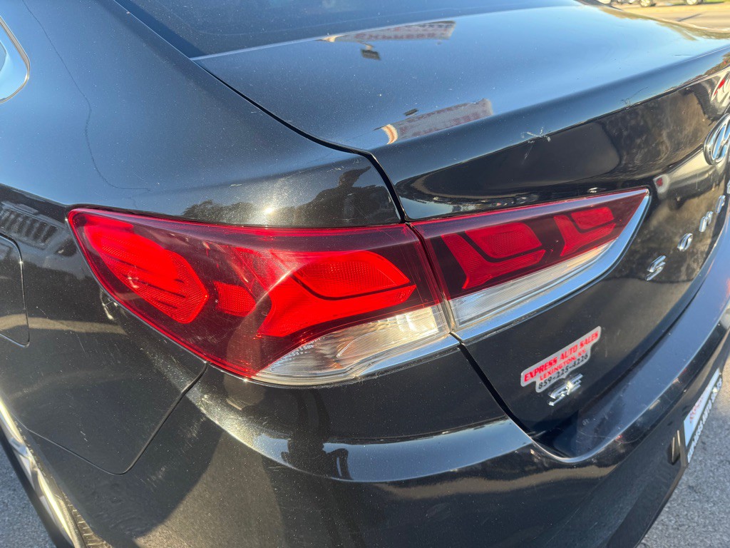 2018 Hyundai Sonata Image 9