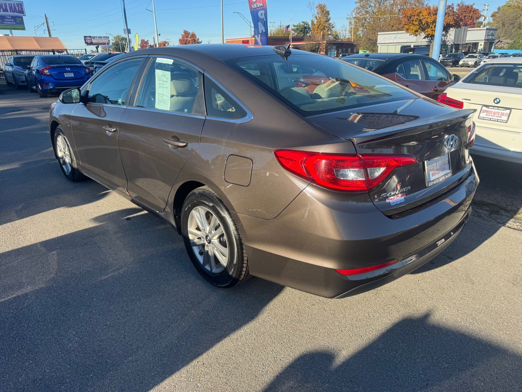 2016 Hyundai Sonata Image 7
