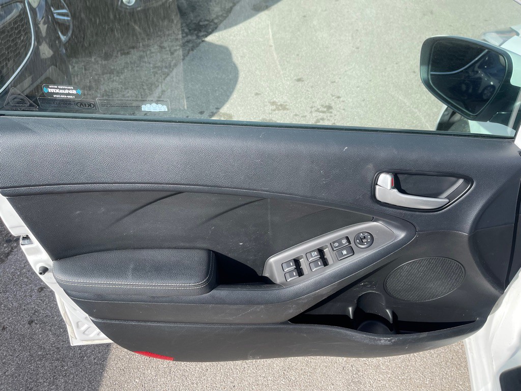 2018 Kia Forte Image 9