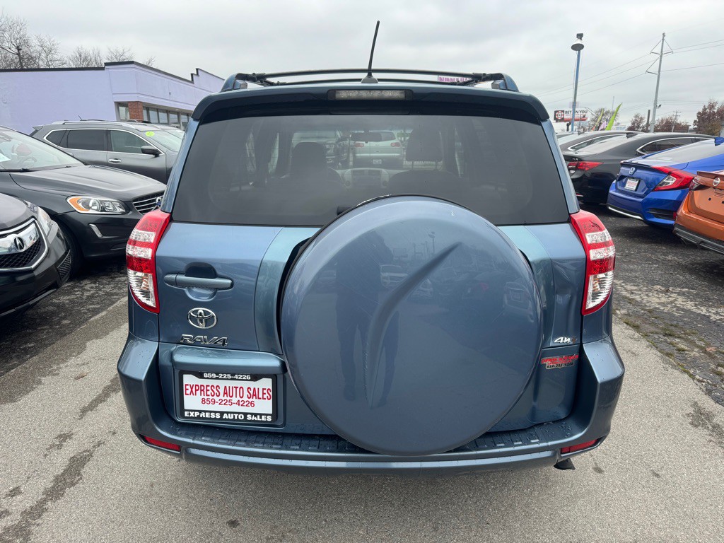 2011 Toyota Rav4 Image 5