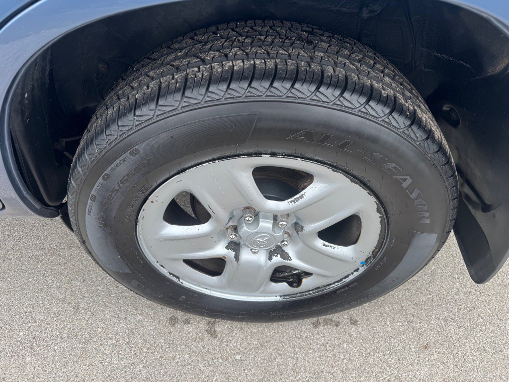 2011 Toyota Rav4 Image 9