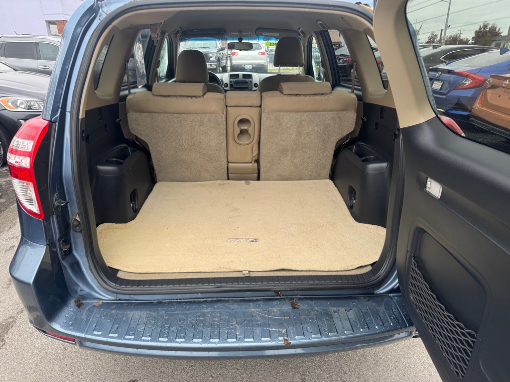 2011 Toyota Rav4 Image 19