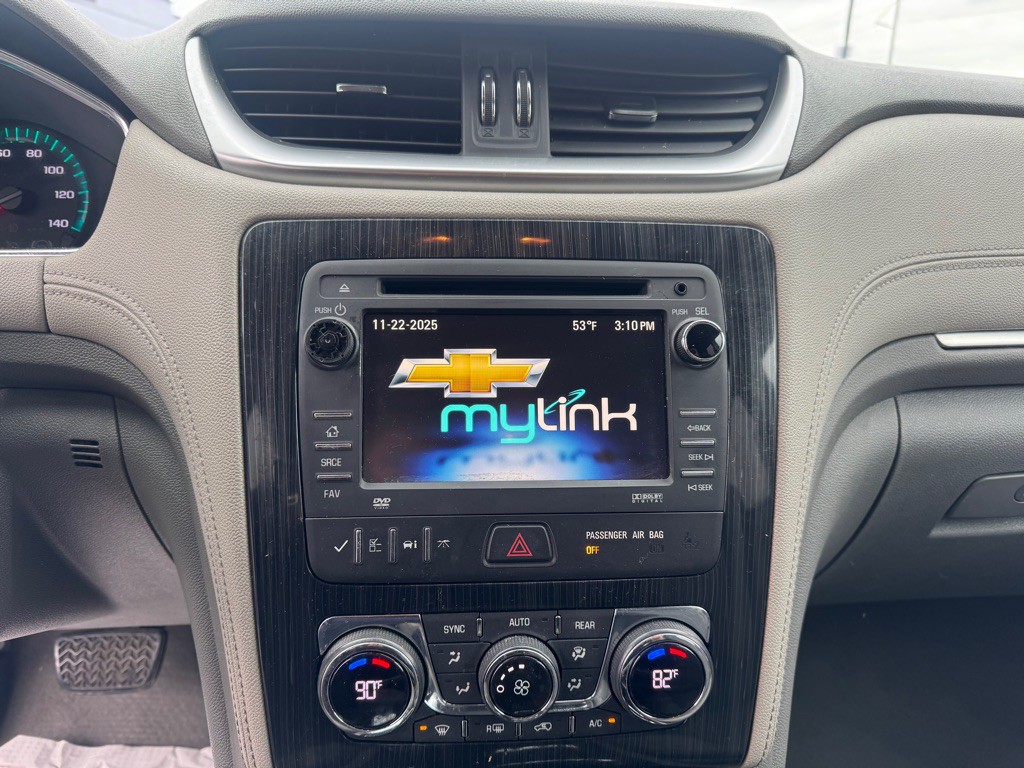 2015 Chevrolet Traverse Image 14