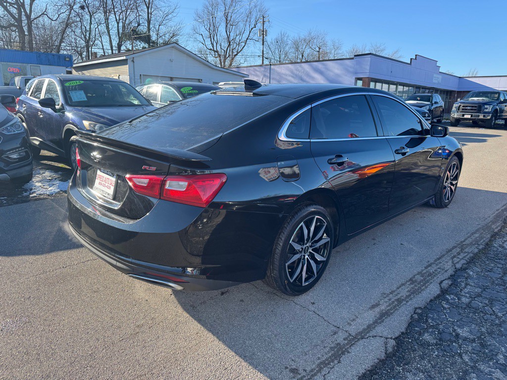 2021 Chevrolet Malibu Image 4