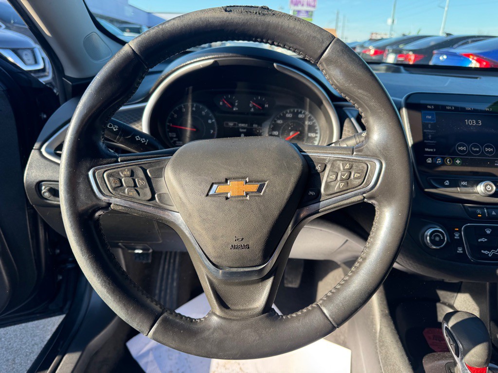 2021 Chevrolet Malibu Image 12