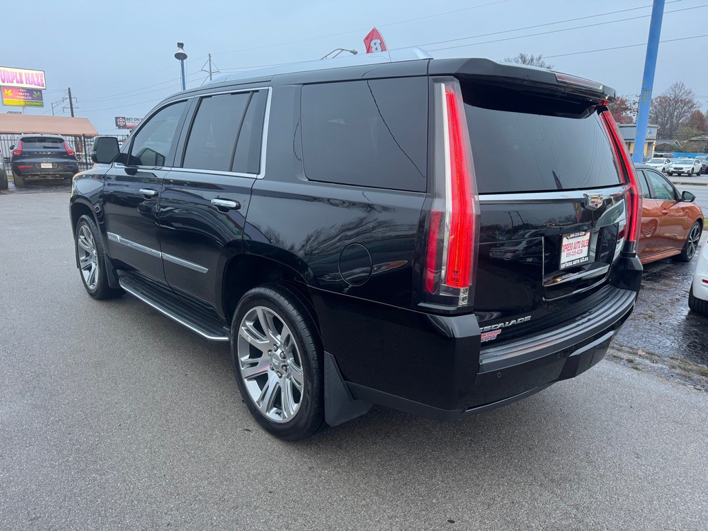 2016 Cadillac Escalade Image 7