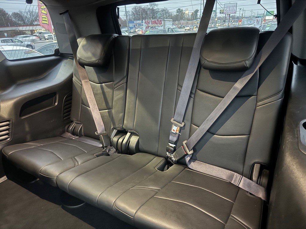 2016 Cadillac Escalade Image 20