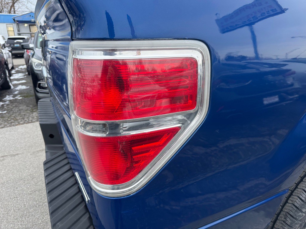 2013 Ford F-150 Image 8