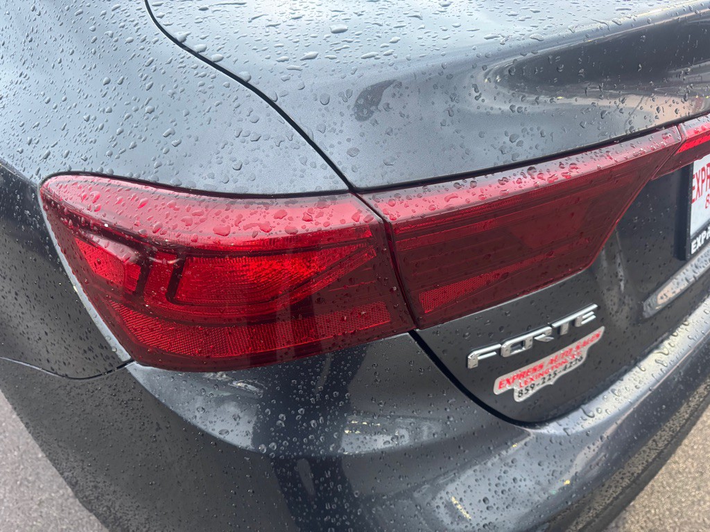 2019 Kia Forte Image 8