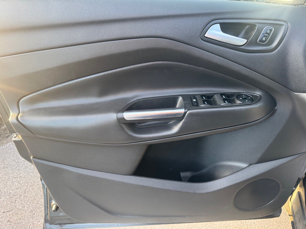 2018 Ford Escape Image 16