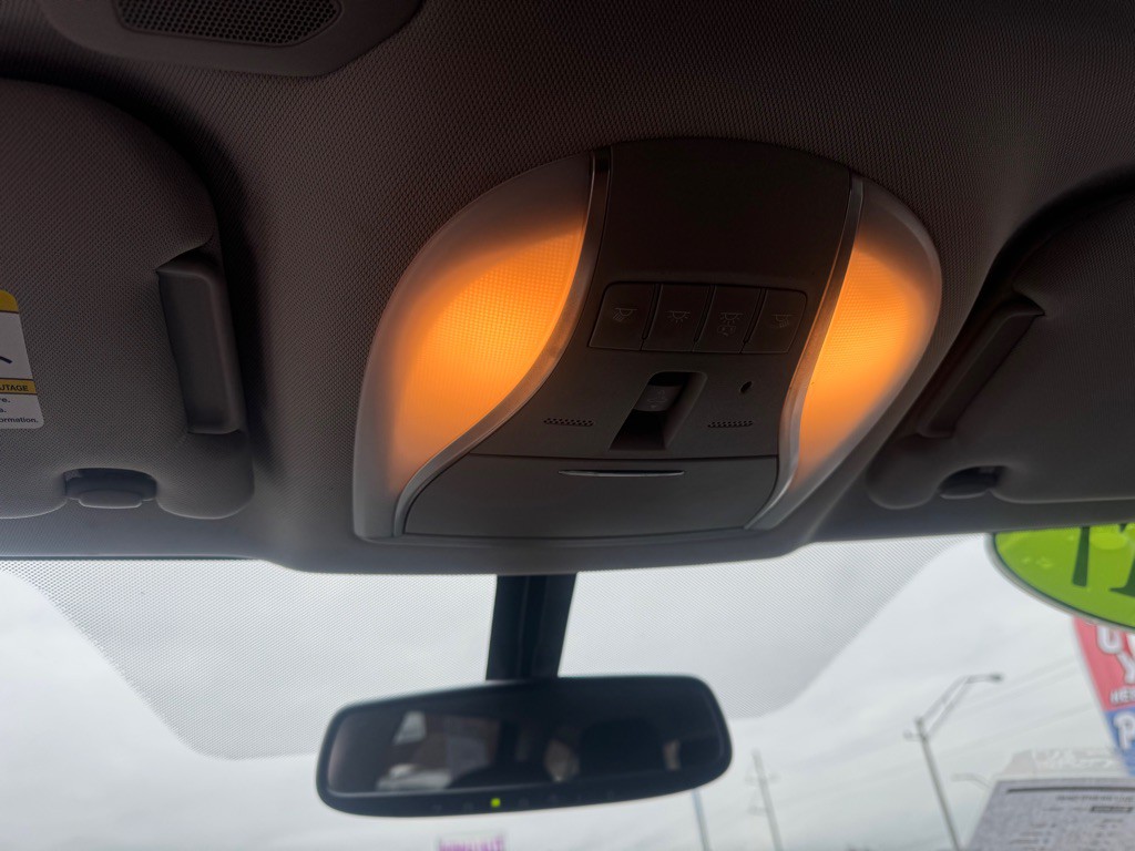 2017 INFINITI QX60 Image 14