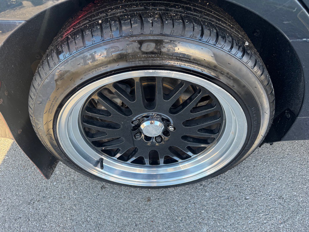 2016 Toyota Camry Image 9