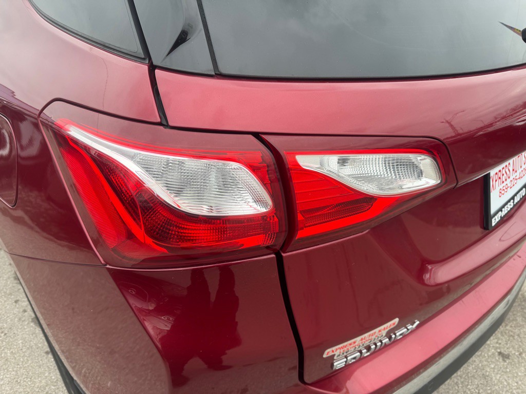 2018 Chevrolet Equinox Image 8