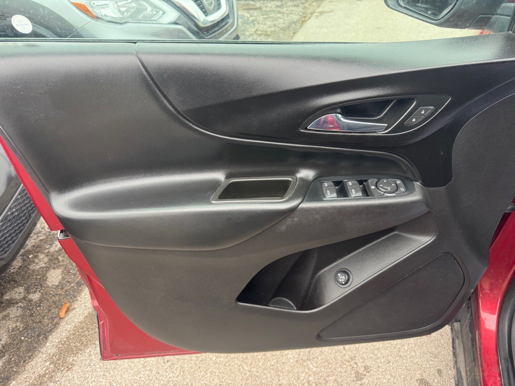 2018 Chevrolet Equinox Image 15