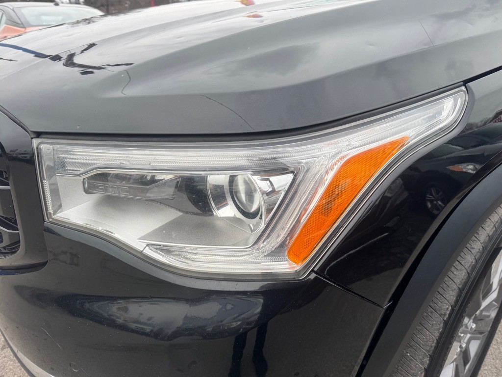 2019 GMC Acadia Image 7