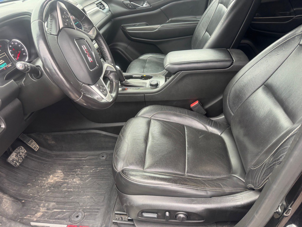 2019 GMC Acadia Image 11