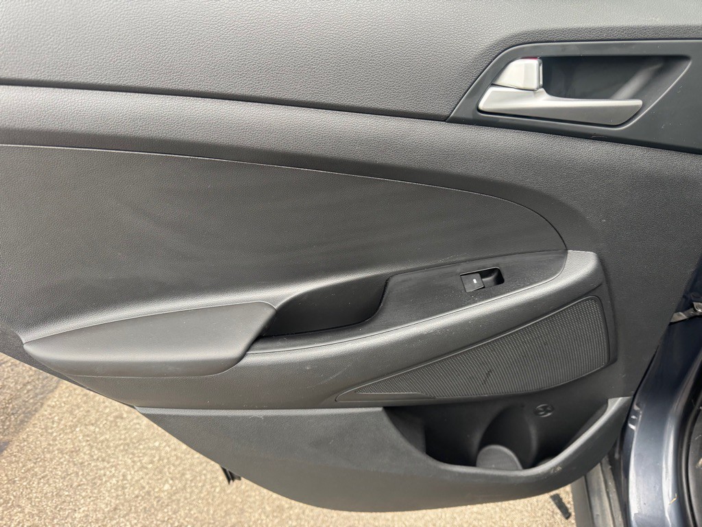 2019 Hyundai Tucson Image 18