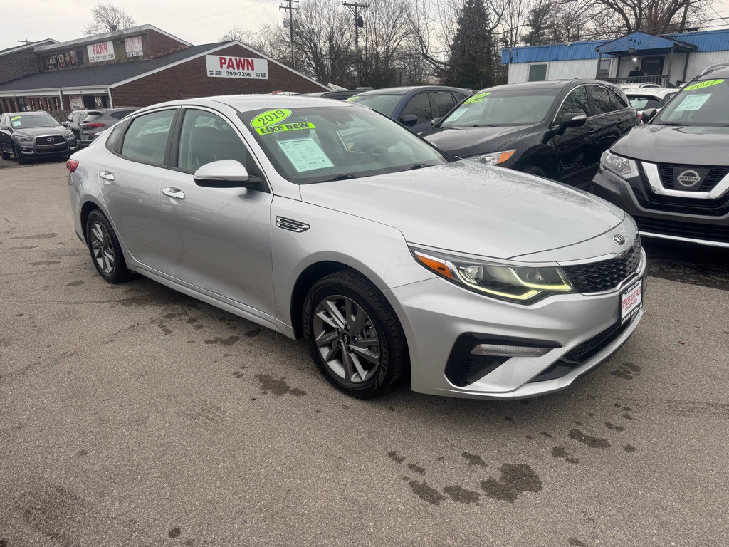 2019 Kia Optima Image 3